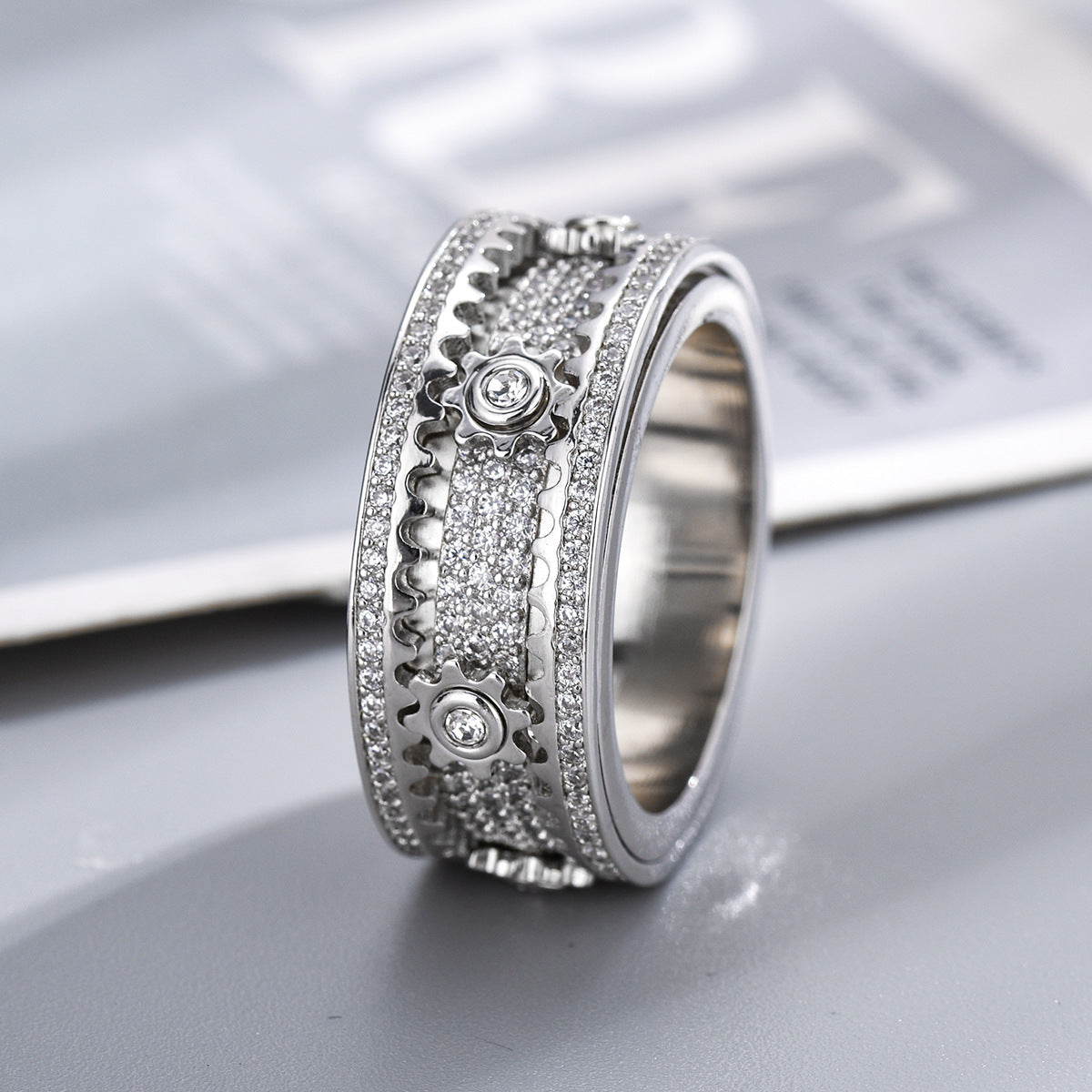 Rotating Diamond Gear Ring