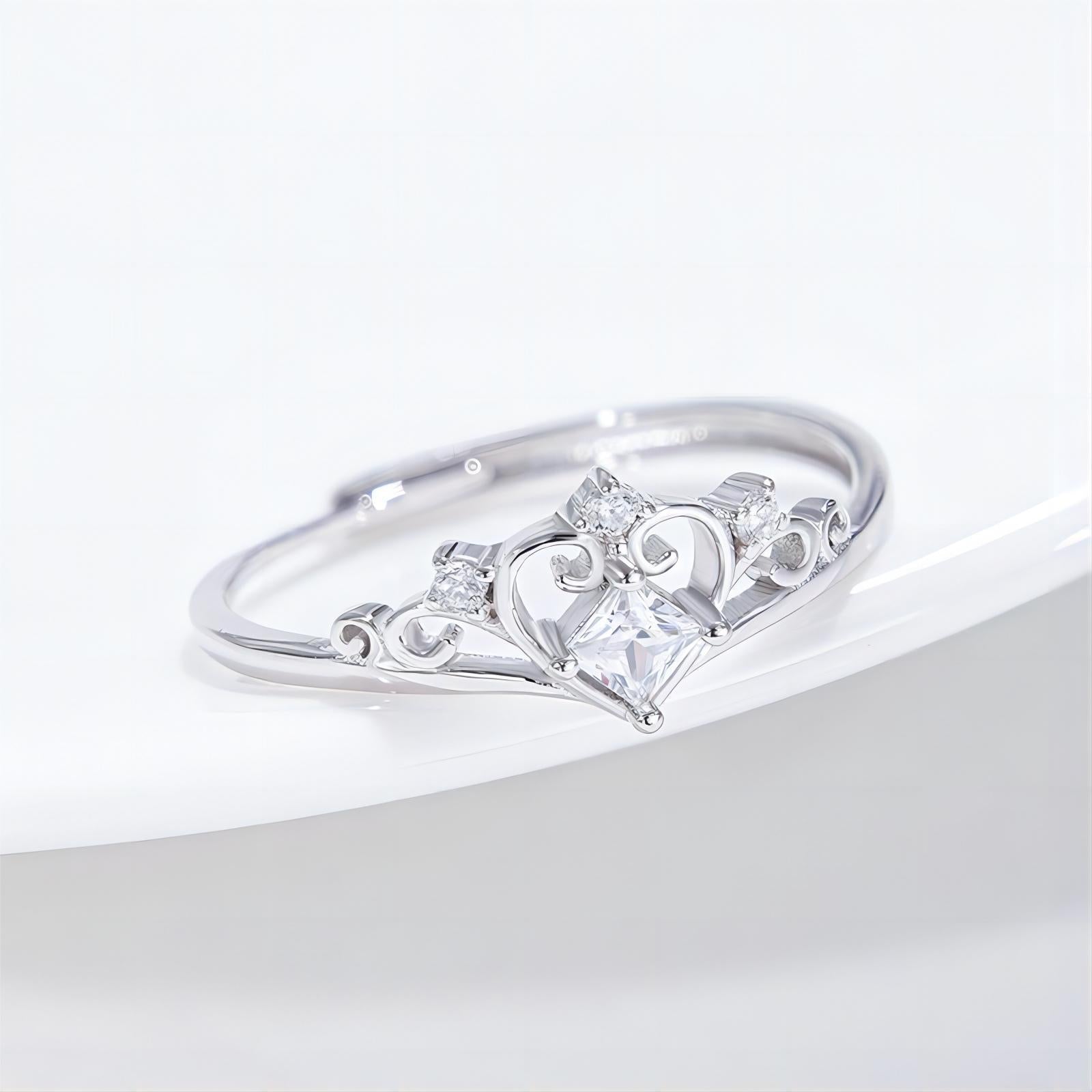 Adjustable Crown Ring Women Fashion Jewelry